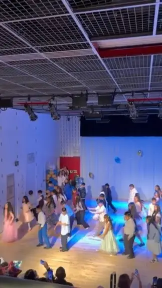 Fifth Grade Graduation — photo 44